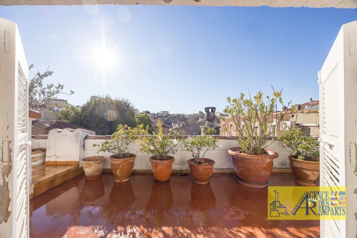 Image No.10-2 Bed Apartment for sale
