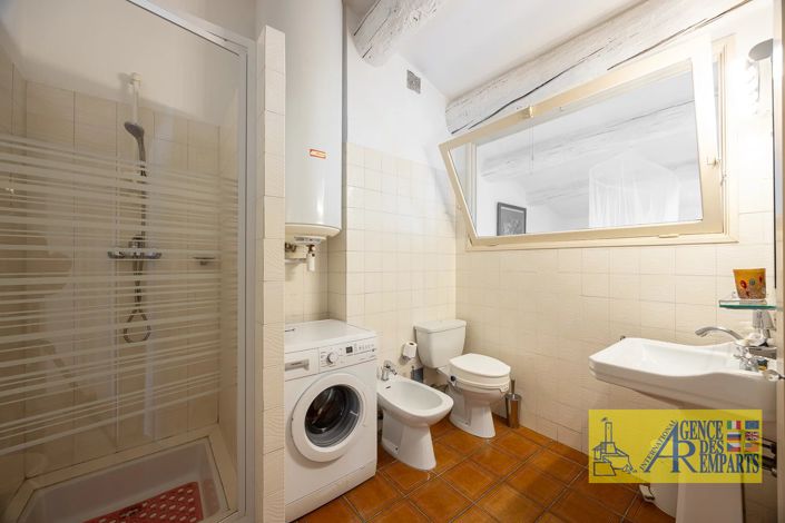 Image No.17-2 Bed Apartment for sale