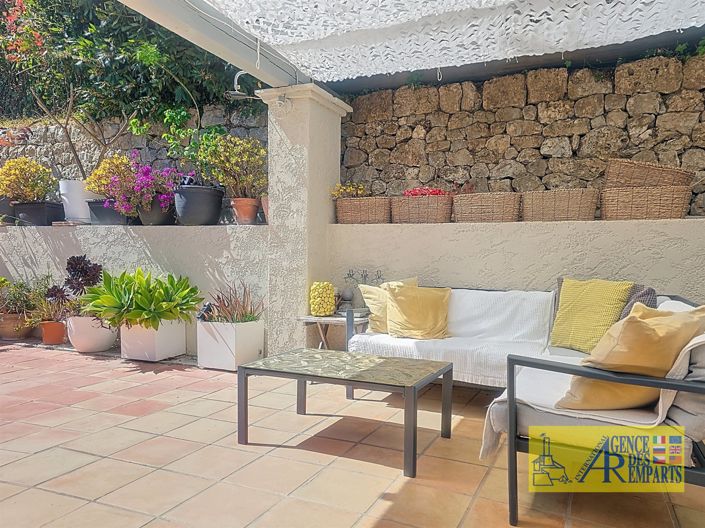Image No.18-4 Bed House for sale