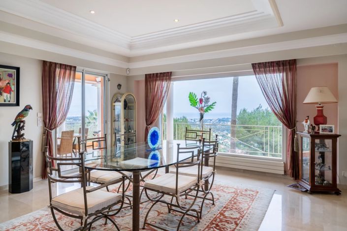 Image No.28-4 Bed House for sale