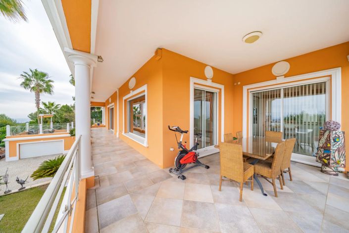 Image No.43-4 Bed House for sale
