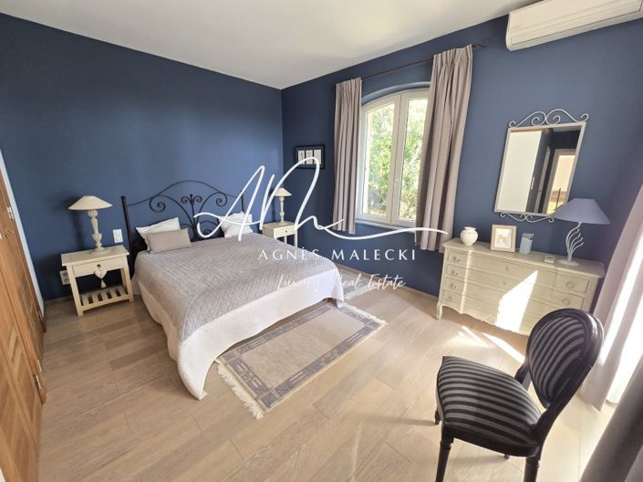 Image No.7-3 Bed House for sale