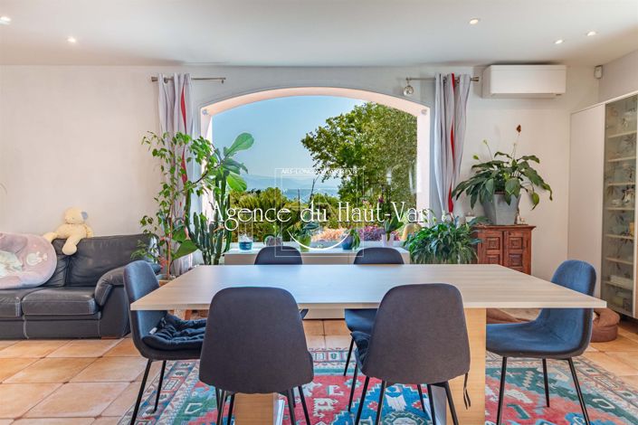 Image No.13-4 Bed House for sale