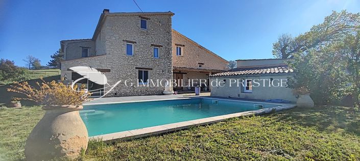 Image No.19-7 Bed House for sale