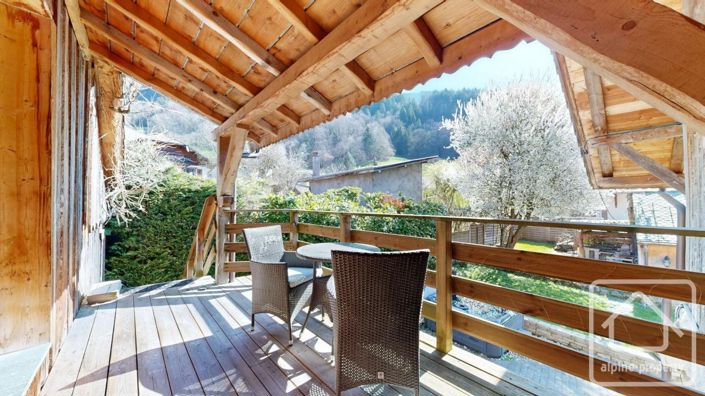 Image No.38-8 Bed Property for sale