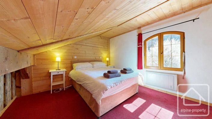 Image No.46-8 Bed Property for sale