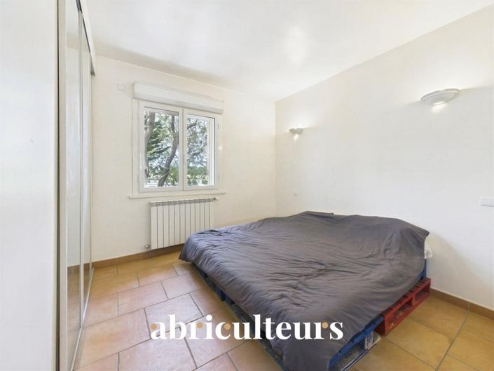 Image No.17-4 Bed House for sale