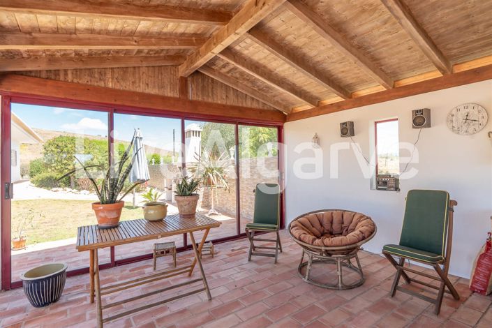 Image No.12-4 Bed House for sale
