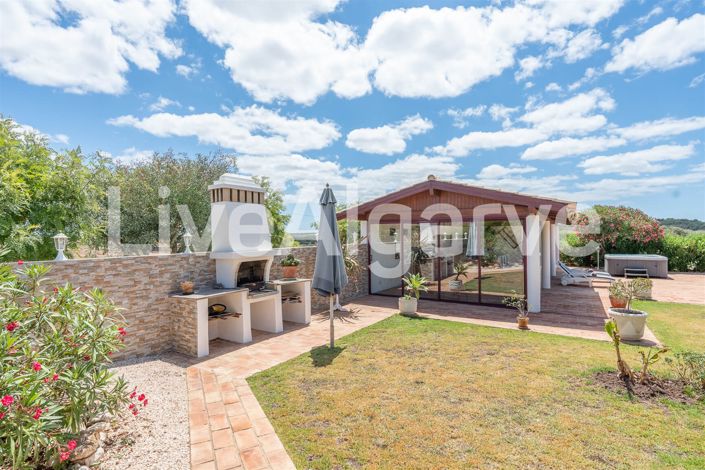 Image No.13-4 Bed House for sale