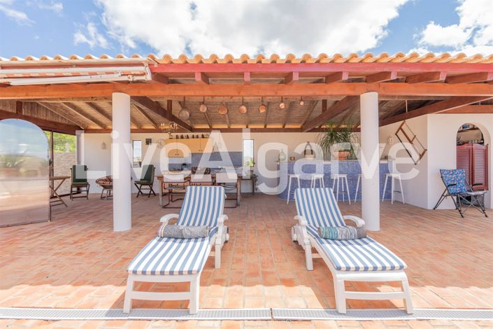 Image No.9-4 Bed House for sale