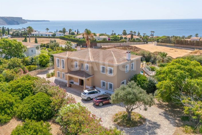 Image No.3-5 Bed House for sale