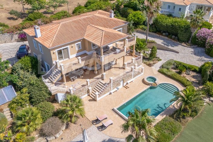 Image No.41-5 Bed House for sale
