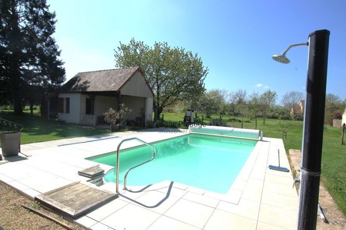 Image No.6-4 Bed House for sale