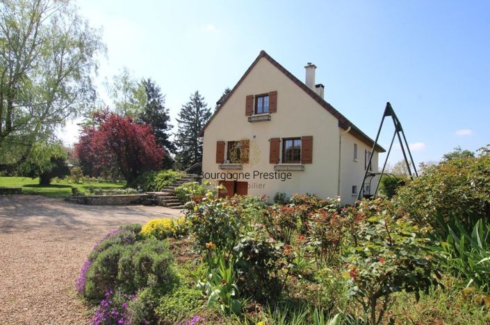 Image No.7-4 Bed House for sale