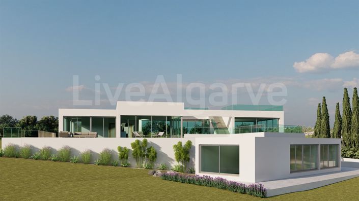 Image No.7-5 Bed House for sale