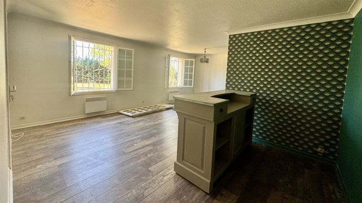 Image No.12-4 Bed House for sale