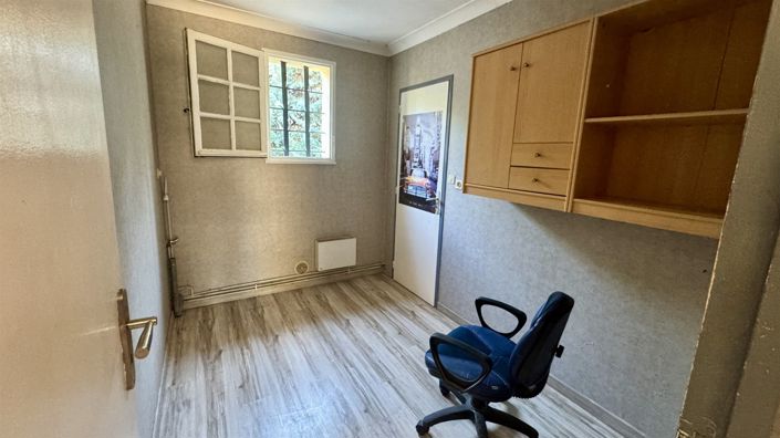 Image No.16-4 Bed House for sale
