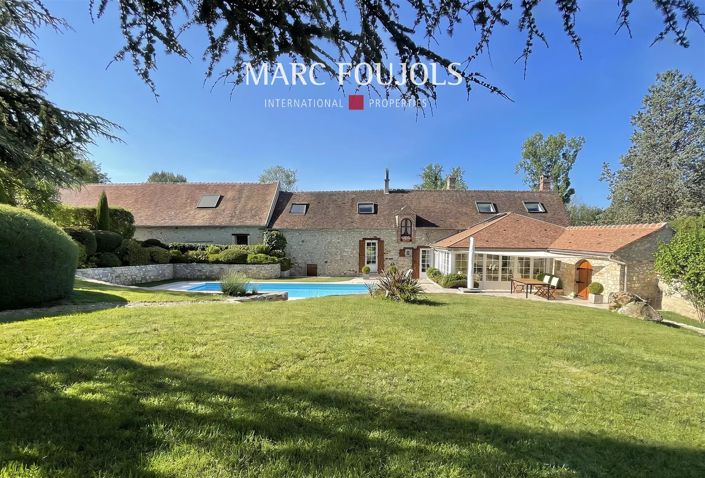 Charming 11-Room Stone House with Pool in Dormelles