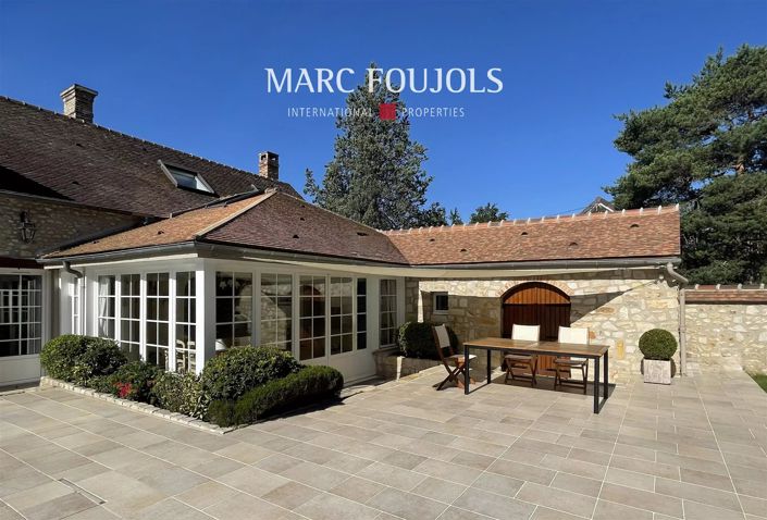Image No.20-5 Bed House for sale
