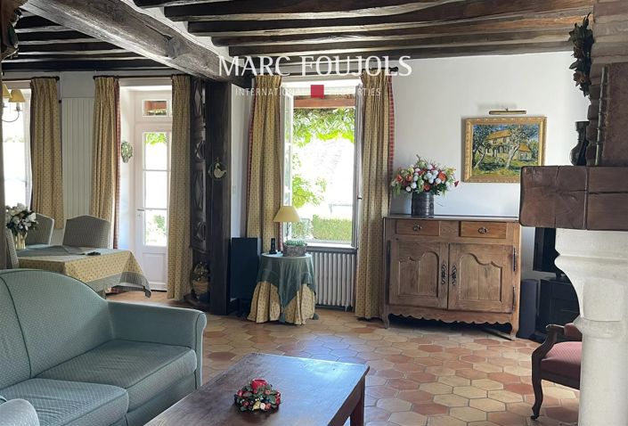 Image No.24-5 Bed House for sale