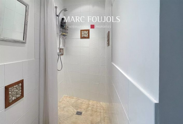 Image No.31-5 Bed House for sale