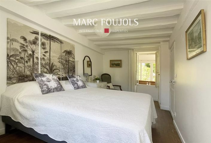 Image No.46-5 Bed House for sale