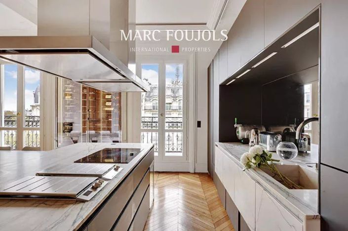 Image No.8-3 Bed Apartment for sale