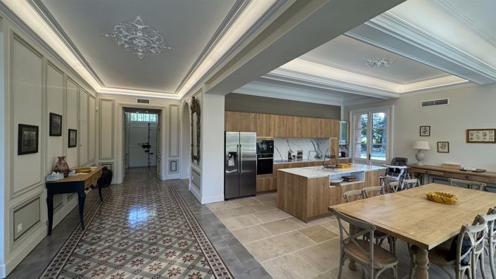 Image No.5-5 Bed House for sale