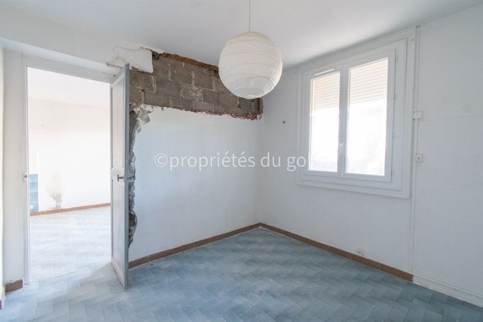 Image No.6-2 Bed House for sale