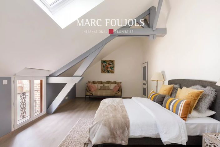 Image No.18-6 Bed House for sale