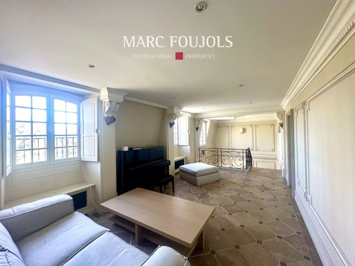 Image No.16-7 Bed House for sale
