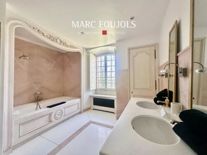 Image No.19-7 Bed House for sale