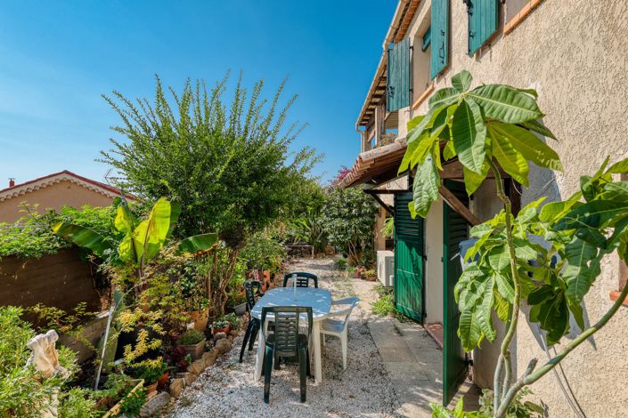 Image No.2-3 Bed House for sale