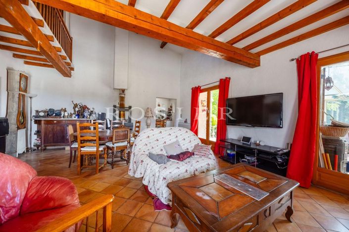 Image No.6-4 Bed House for sale