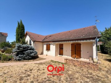 1 - Montluçon, House