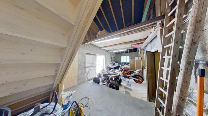 Image No.34-5 Bed House for sale
