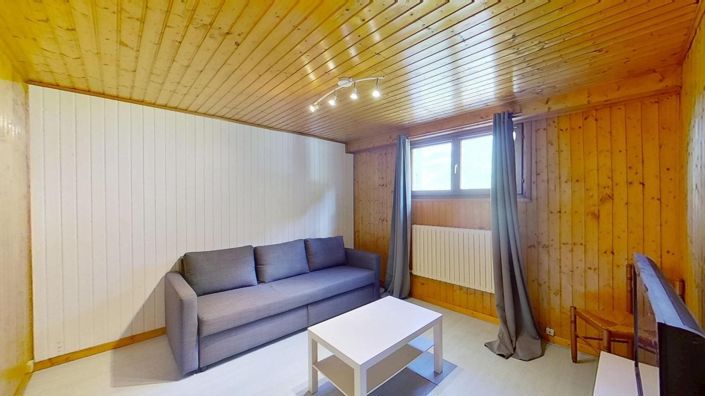 Image No.18-5 Bed Property for sale
