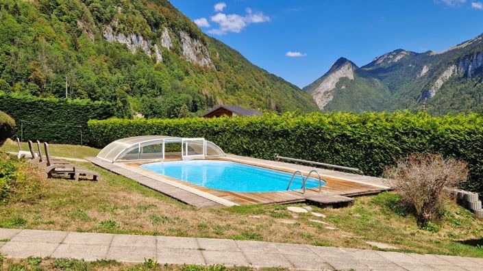 Image No.33-5 Bed Property for sale