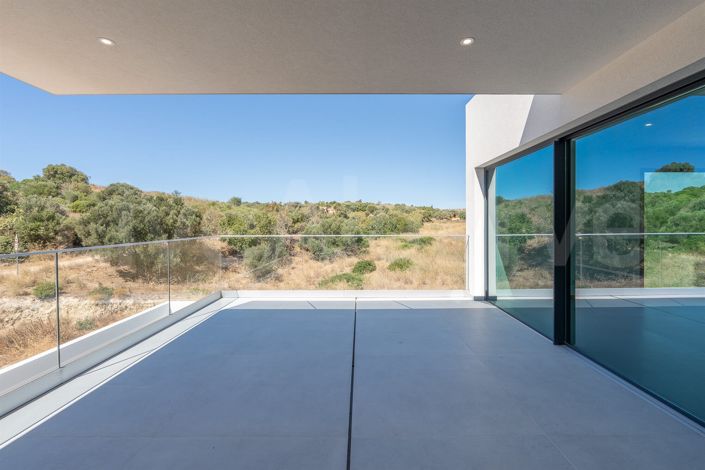 Image No.44-4 Bed House for sale
