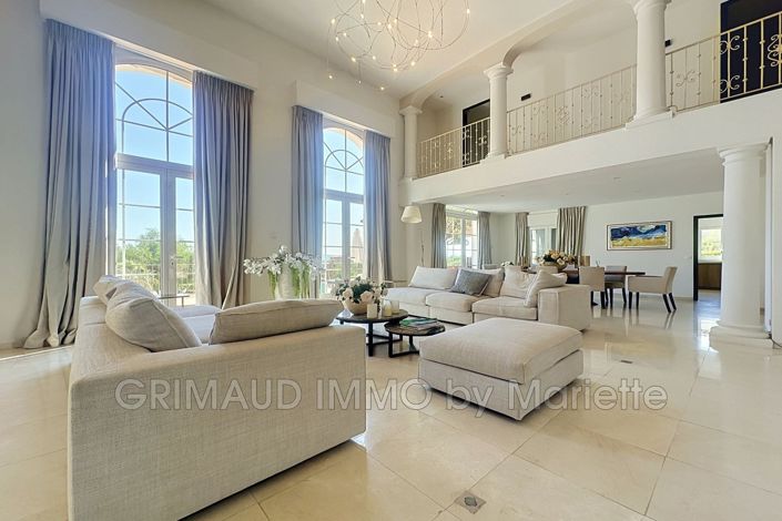 Image No.11-6 Bed House for sale