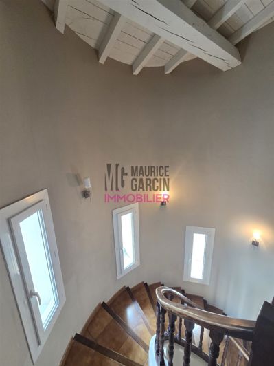 Image No.18-7 Bed House for sale