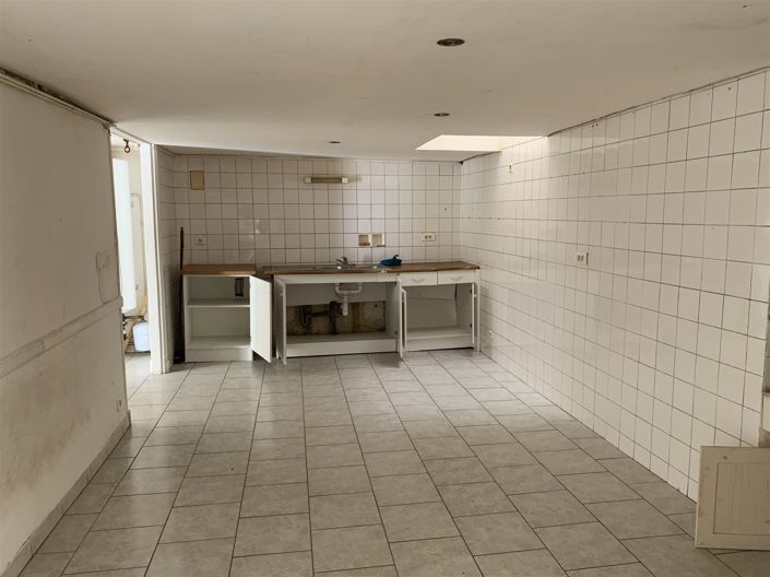 Image No.3-3 Bed House for sale