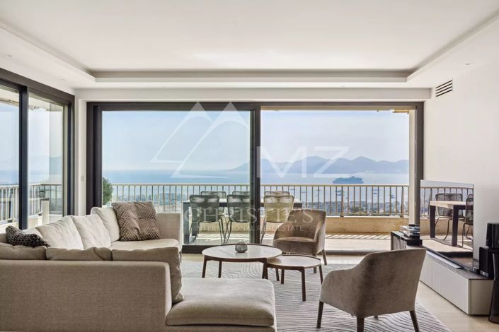 Image No.11-3 Bed Apartment for sale