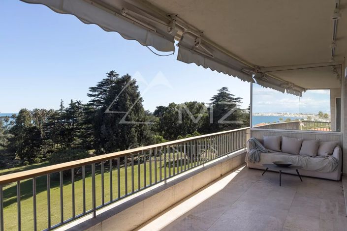 Image No.15-3 Bed Apartment for sale