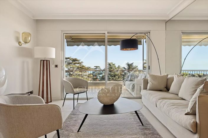 Image No.3-3 Bed Apartment for sale