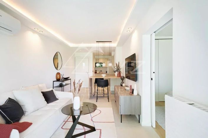Image No.10-1 Bed Apartment for sale