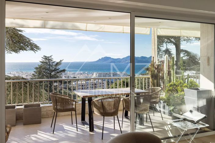 Image No.3-3 Bed Apartment for sale