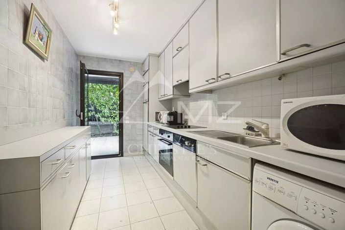 Image No.5-Apartment for sale