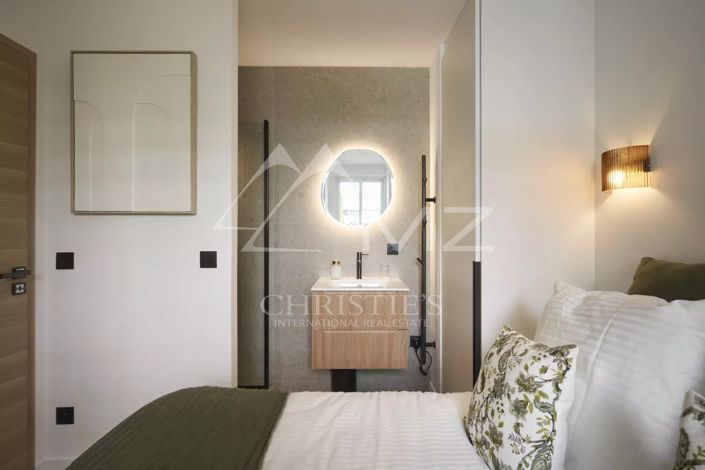 Image No.10-2 Bed Apartment for sale