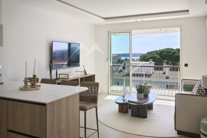 Image No.15-2 Bed Apartment for sale